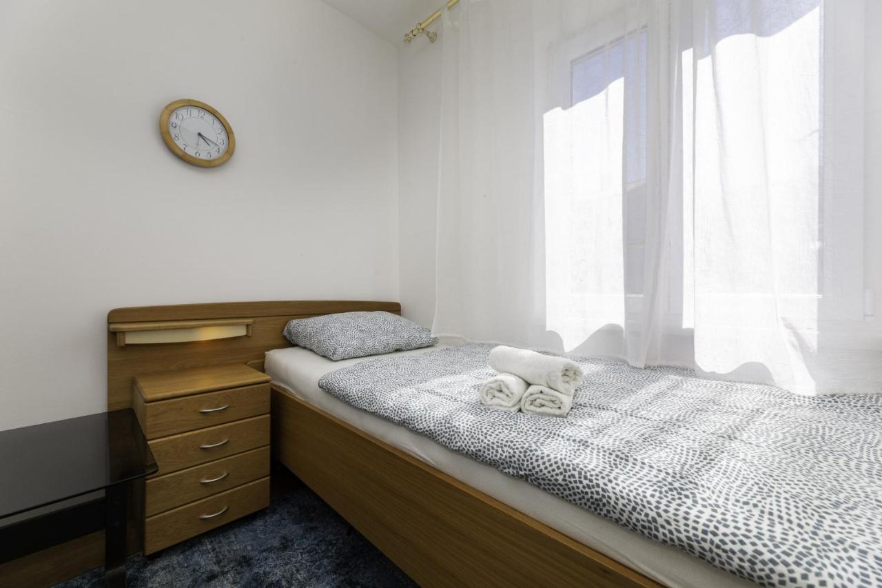 Apartmani Jasarevic Šilo Exteriör bild