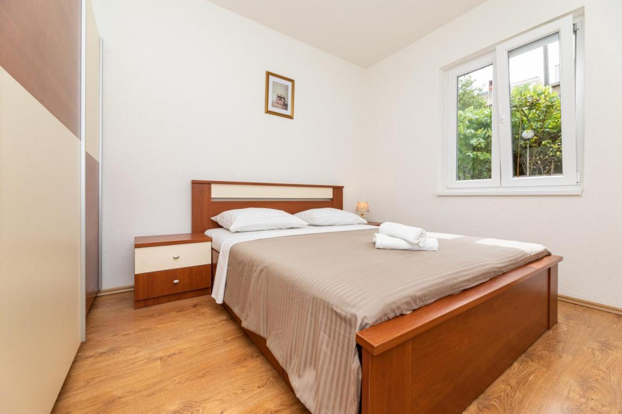 Apartmani Jasarevic Šilo Exteriör bild