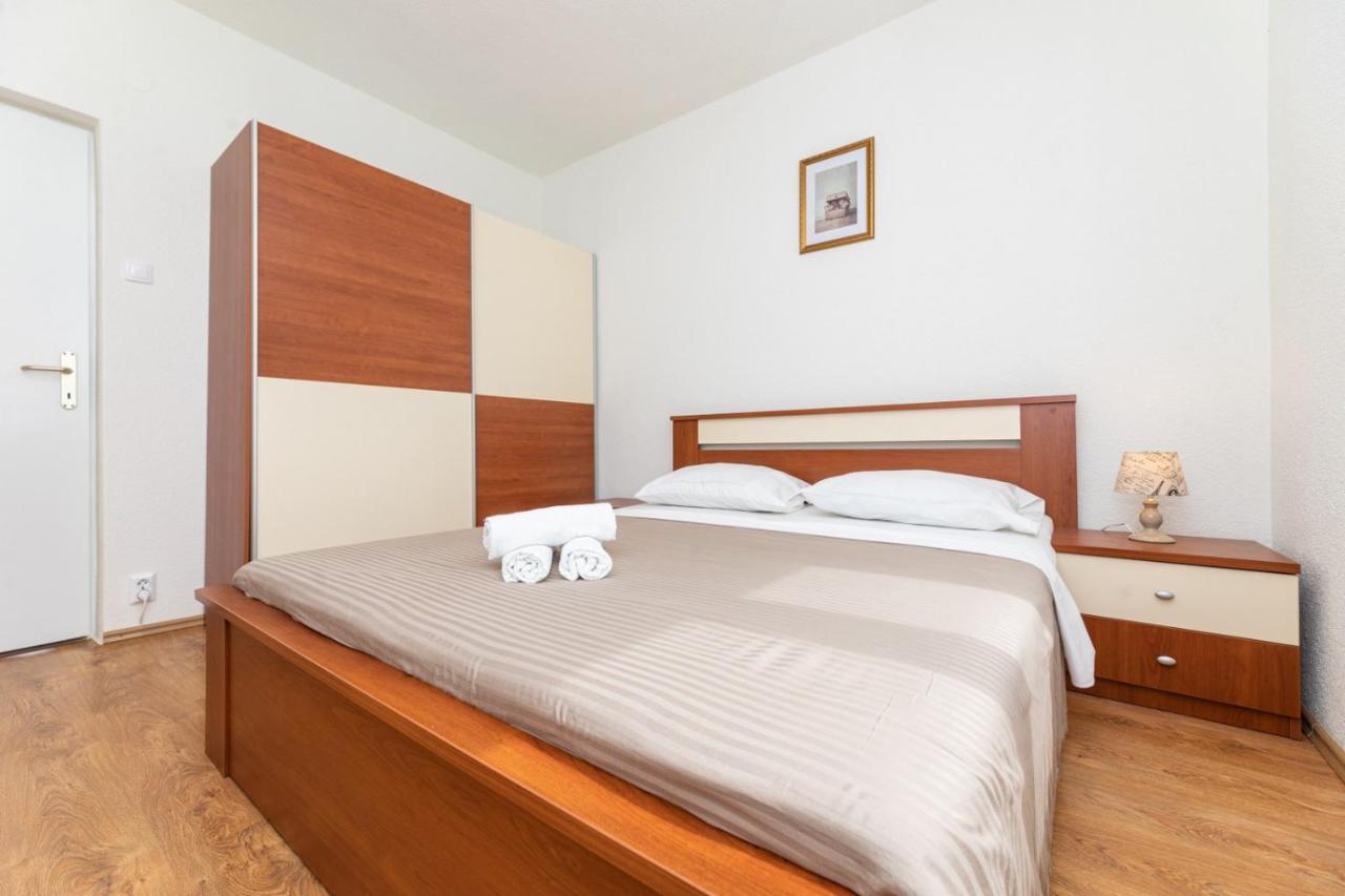 Apartmani Jasarevic Šilo Exteriör bild