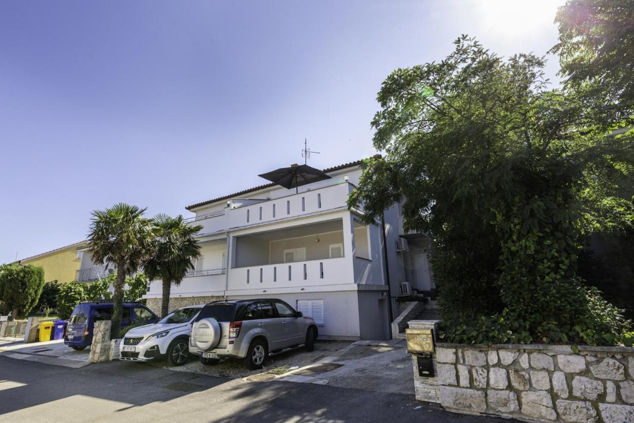 Apartmani Jasarevic Šilo Exteriör bild