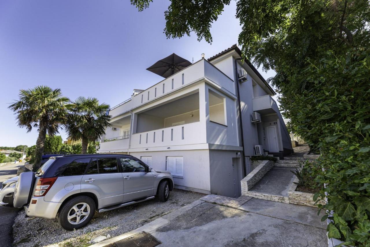Apartmani Jasarevic Šilo Exteriör bild